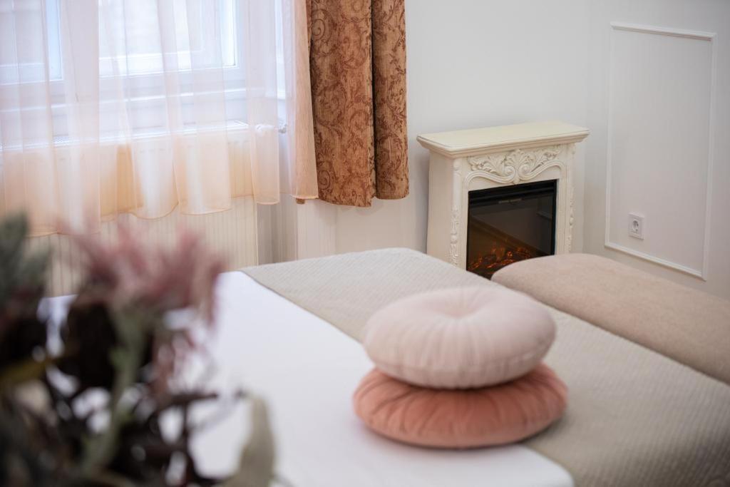 Regina Apartments On Kiraly Street Budapest Kültér fotó